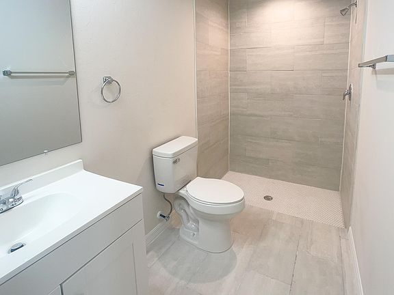 5th image of 3605 SW 8th Pl #3605