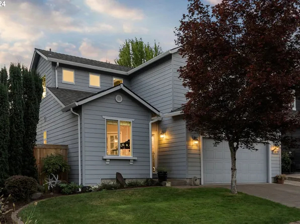 17855 SW Dodson Dr, Sherwood, OR 97140