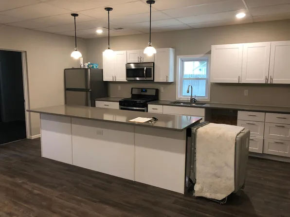 1802 Evans Ave Unit C, Valparaiso, IN 46383