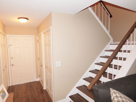 4th image of 512 Dakota Ct
