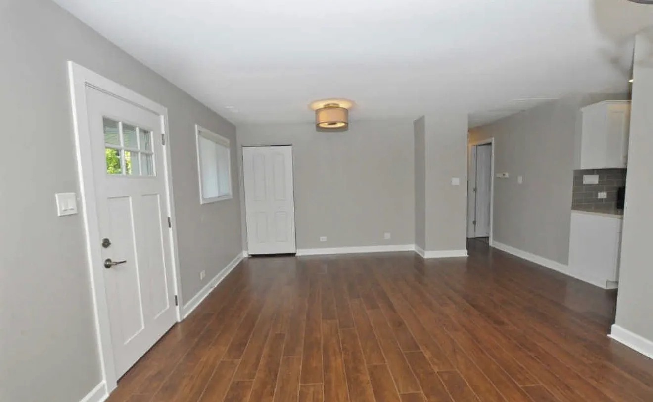 3 bed, 1400 sqft, $2,800 — Photo 4