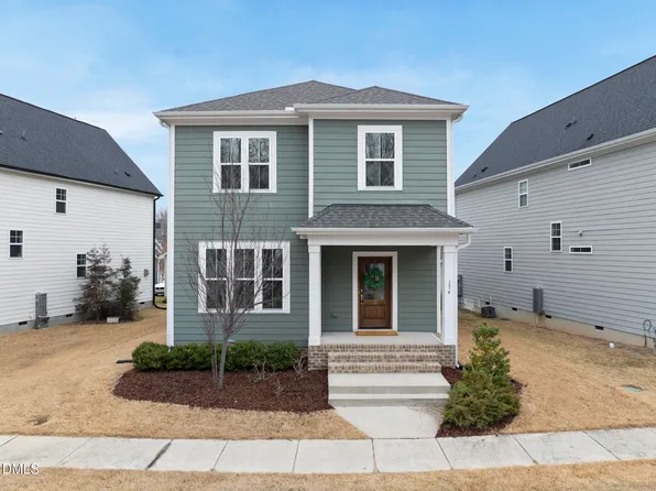 174 Bluffwood Ave, Chapel Hill, NC 27516