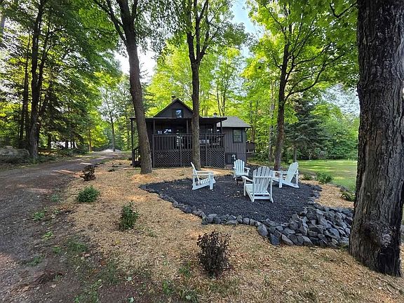 4th image of 24595 Garden Lake Road #1