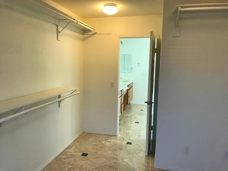 1565 Circulo Brindisi — Photo 13