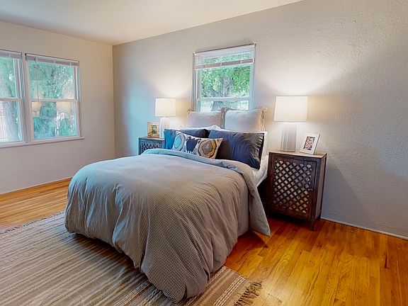 4th image of 700 Cheyenne Blvd #16