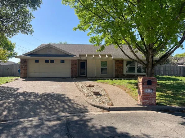 917 Vail Highlands, Hewitt, TX 76643