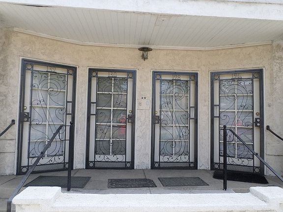 4th image of 128 Orange Ave