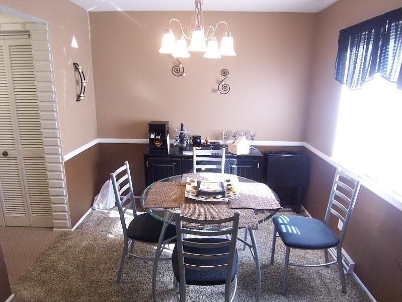 2nd image of 3337 Field Rd APT 2C