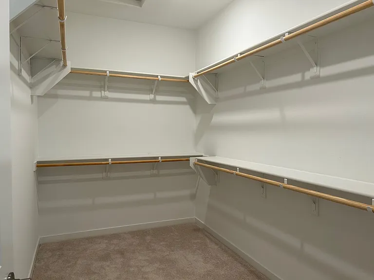 40082 Catania Ct — Photo 13