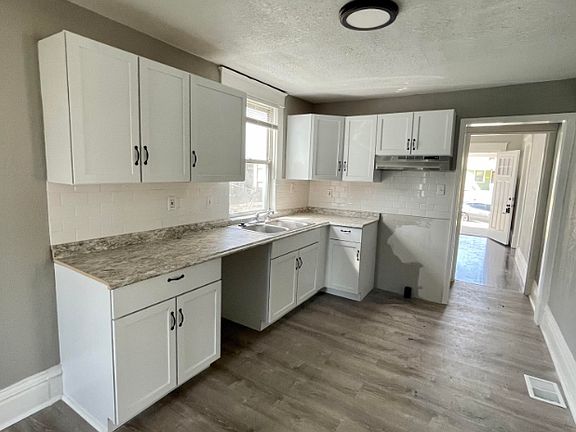 4th image of 3613 Morrell Ave