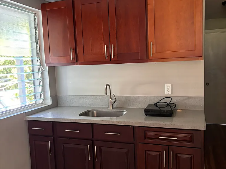 Kitchen with hot plate