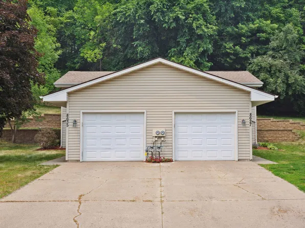 8627/8635 Woodlawn Ave, Rockford, MN 55373