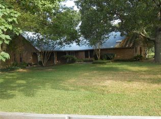 2325 Sugar Hill Rd, Reno, TX 75462