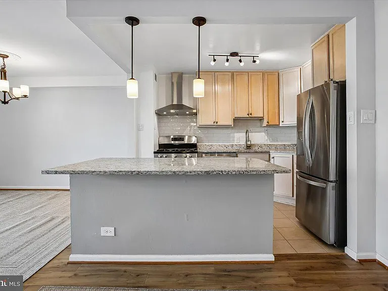 4501 Arlington Blvd #502 — Photo 7