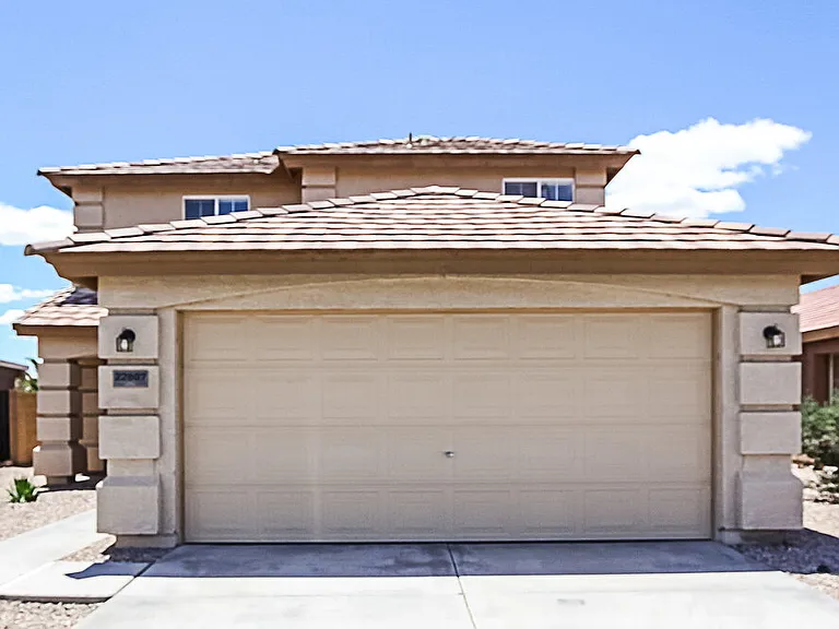 22807 W Gardenia Dr — Photo 1