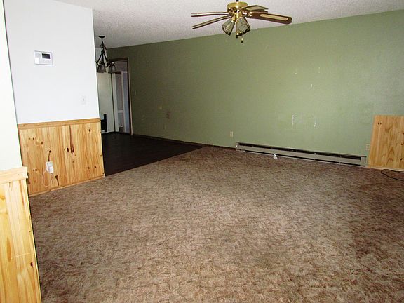 3rd image of 1718 E J St