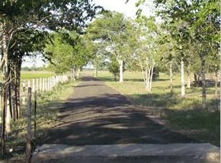 4511 Macha Rd, Wallis, TX 77485