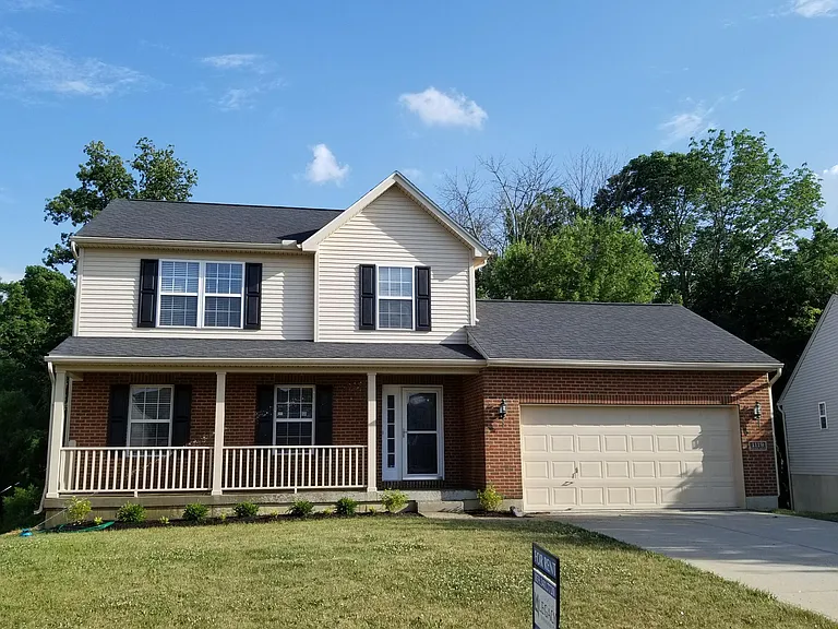 1119 Donner Dr — Photo 1
