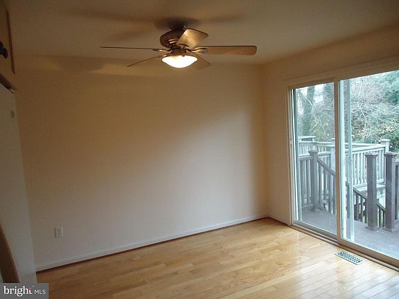 5th image of 4 Sharpley Ct #20I