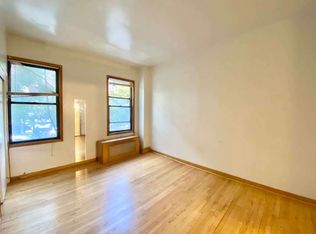 212 E 26th St #2BB2, New York, NY 10010