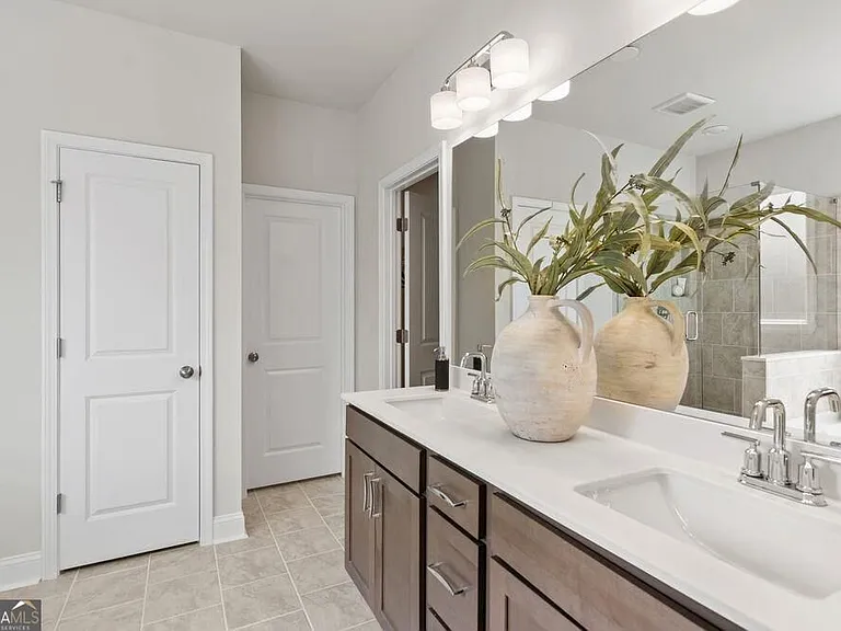 5015 Kennison Way — Photo 17