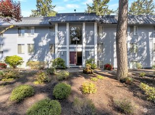 8351 Zircon Dr SW #B-27, Tacoma, WA