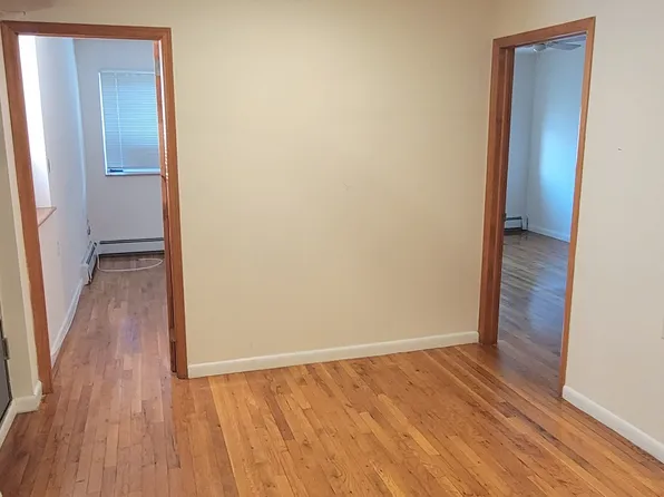 35-28 33rd Street image 2 of 9