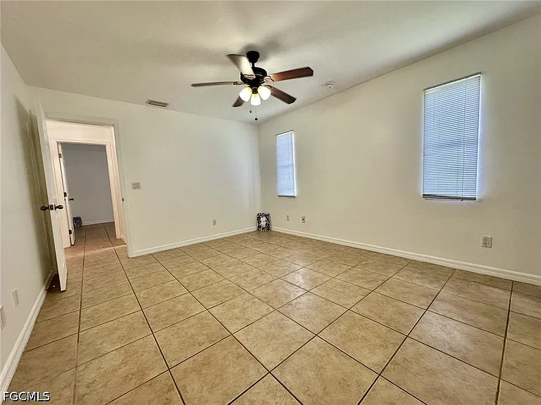 4317 SW Santa Barbara Pl — Photo 22