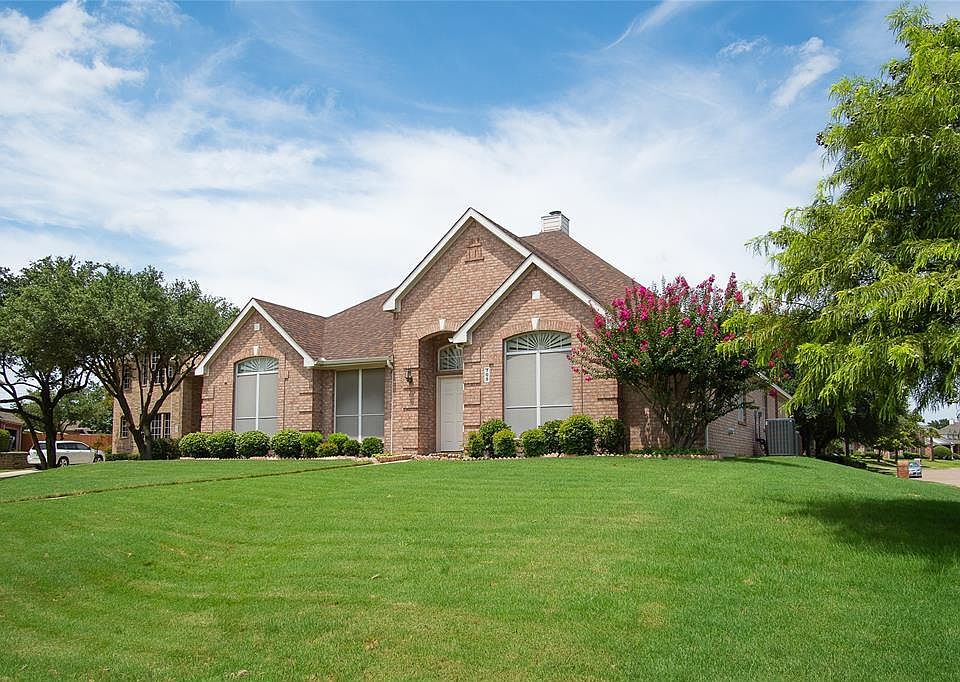 1st image of 705 Briar Meadow Ct