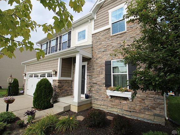 3rd image of 9962 Scotch Pine Dr