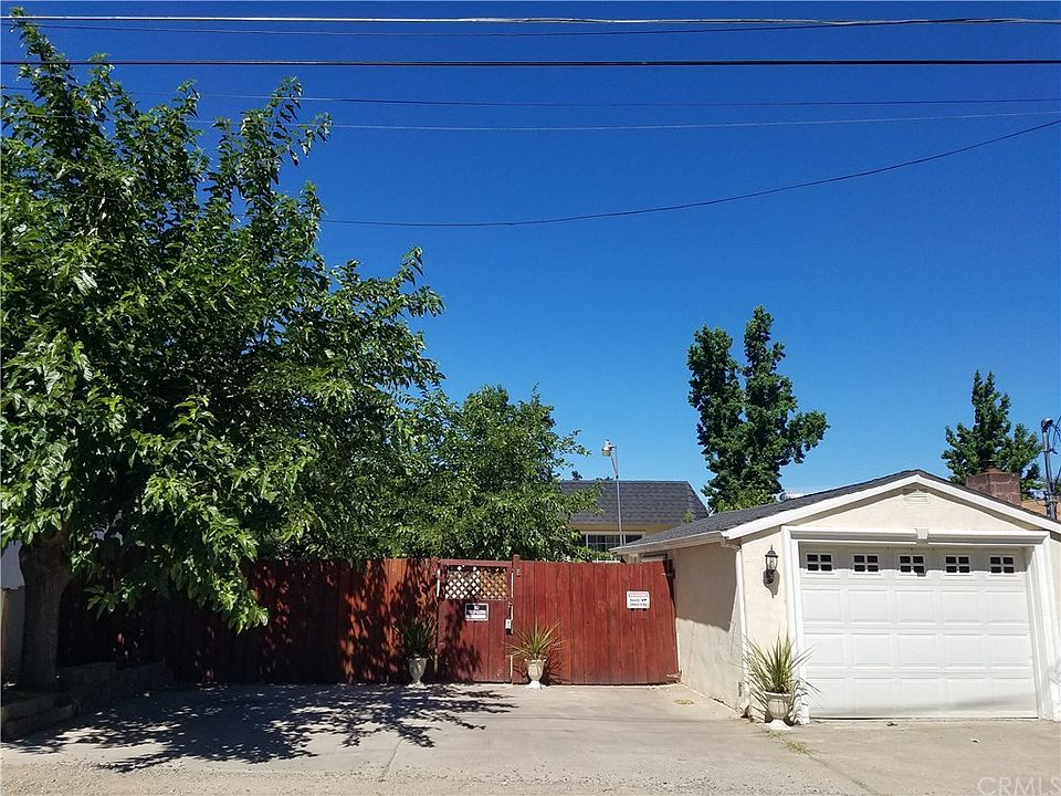 1st image of 3945 Mullen Ave