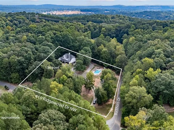 410 Ridgewood Dr NW, Calhoun, GA 30701
