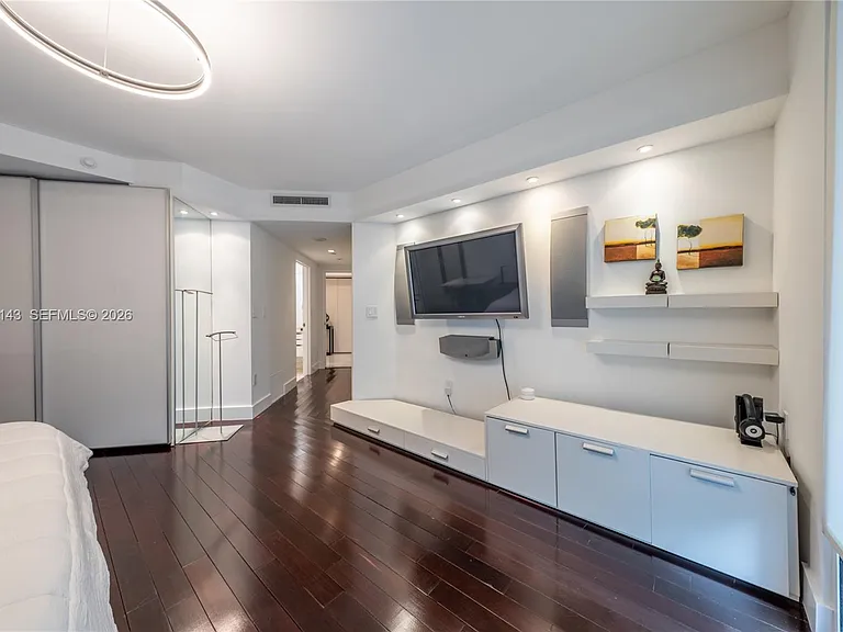 9401 Collins Ave #403 — Photo 30