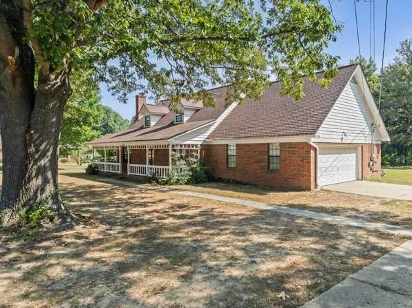 143 Ashley Ln, Brighton, TN 38011