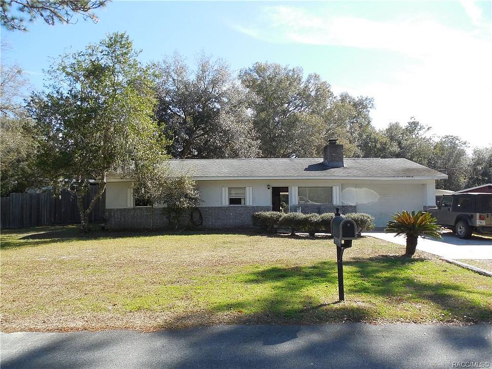 1st image of 8605 N Pine Needle Ter