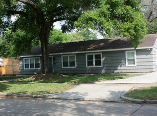 8416 Montridge Dr, Houston, TX 77055