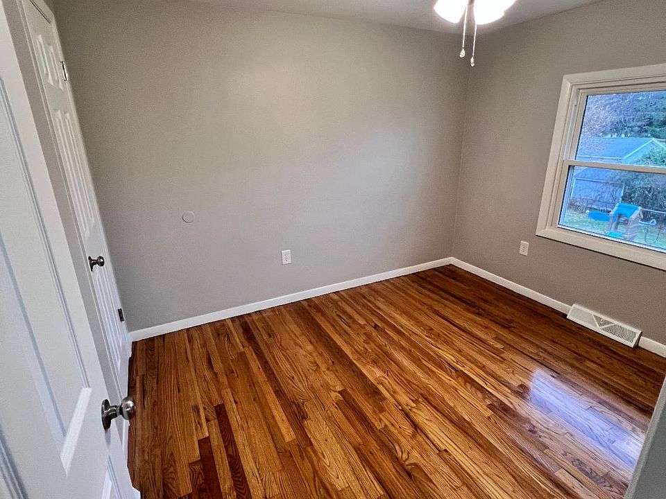 1317 W 33rd St, Erie, PA 16508 Zillow