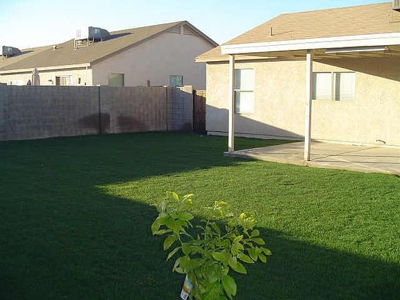 4th image of 11511 W Windrose Avenue