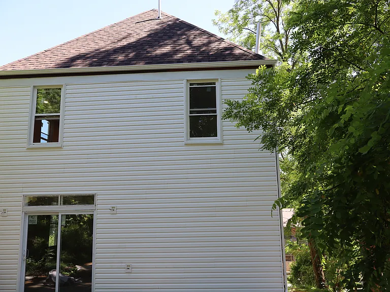 66 Lakewood Ave — Photo 31