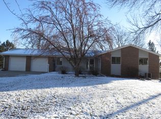 1994 10th St SW, Buffalo, MN 55313