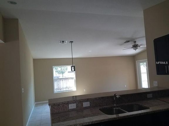 3rd image of 2847 40th Ave N