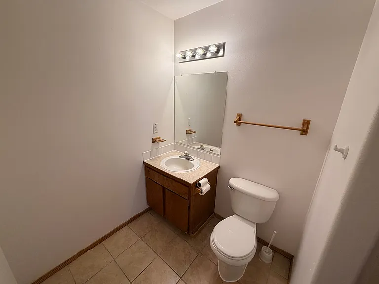 6105 North Regal Street — Photo 12