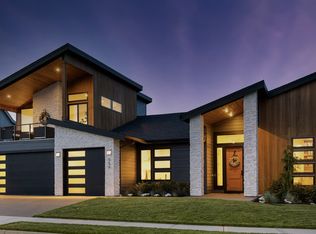 559 NW Dawson Ridge Dr, Camas, WA 98607