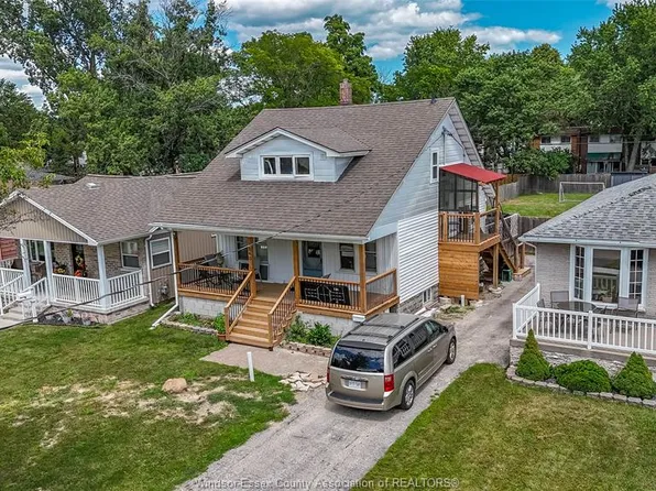 1840 Balfour Blvd, Windsor, ON N8T 2S3