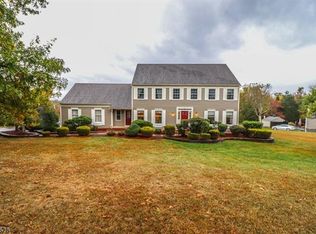 11 Grandin Ter, Annandale, NJ 08801