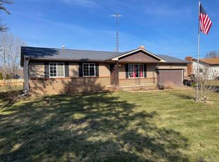 9385 N Bray Rd, Clio, MI 48420