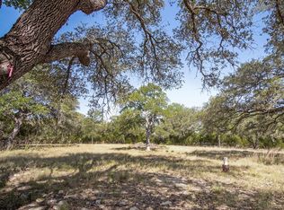 113 La Luna Dr, Blanco, TX 78606