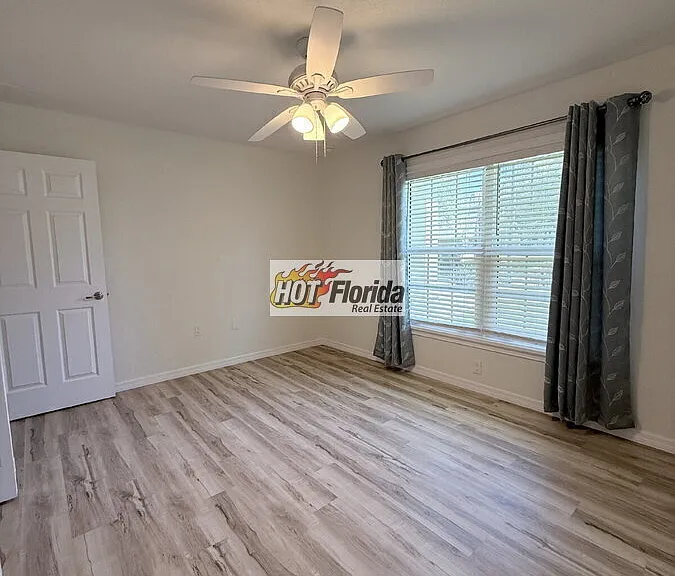 2320 W Wellston Rd — Photo 22