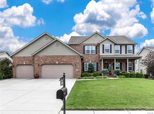 2612 Lauren Lake Dr, Shiloh, IL 62221