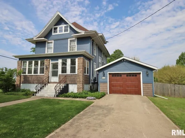 102 2nd St, Camp Grove, IL 61424